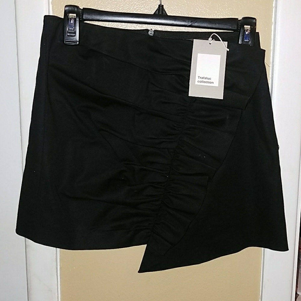 Black Zara Mini Skirt